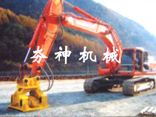 VC-S系列液壓振動夯實機施工案例